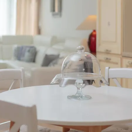 Shabby Leni Apartment
