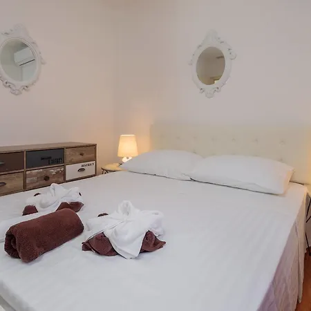 Apartmán Shabby Leni Split